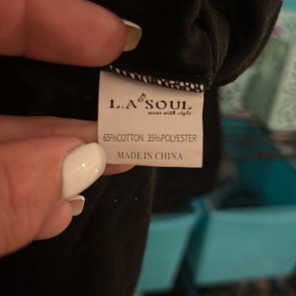 Perfectly imperfect tank - Picture 3 of 3